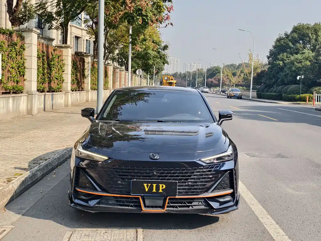 Changan UNI-V 2023