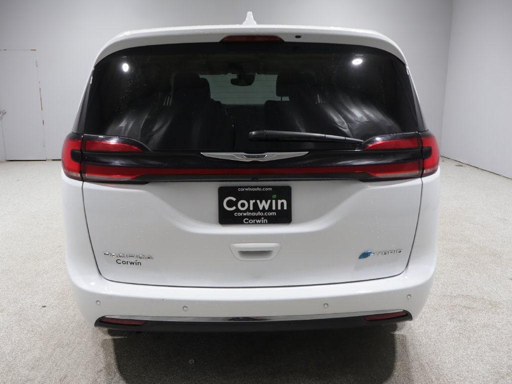 Chrysler Pacifica 2022