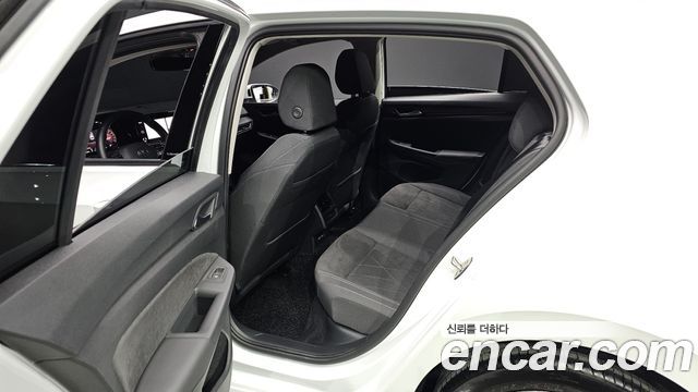 Volkswagen Golf 2023