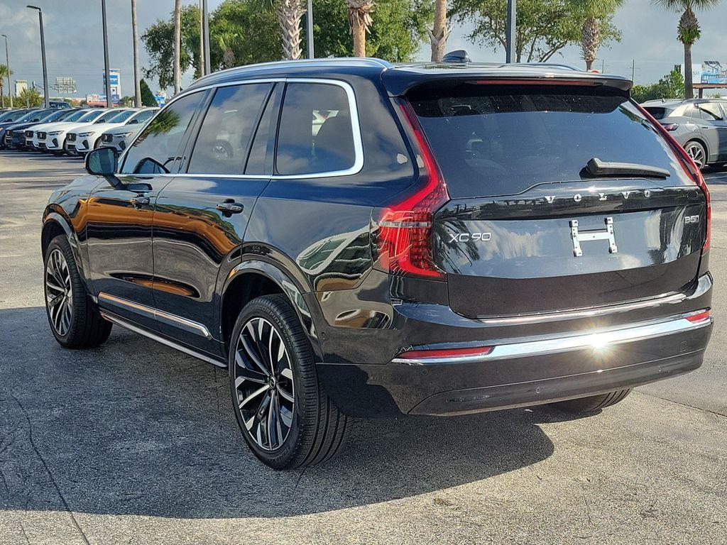Volvo XC90 2025