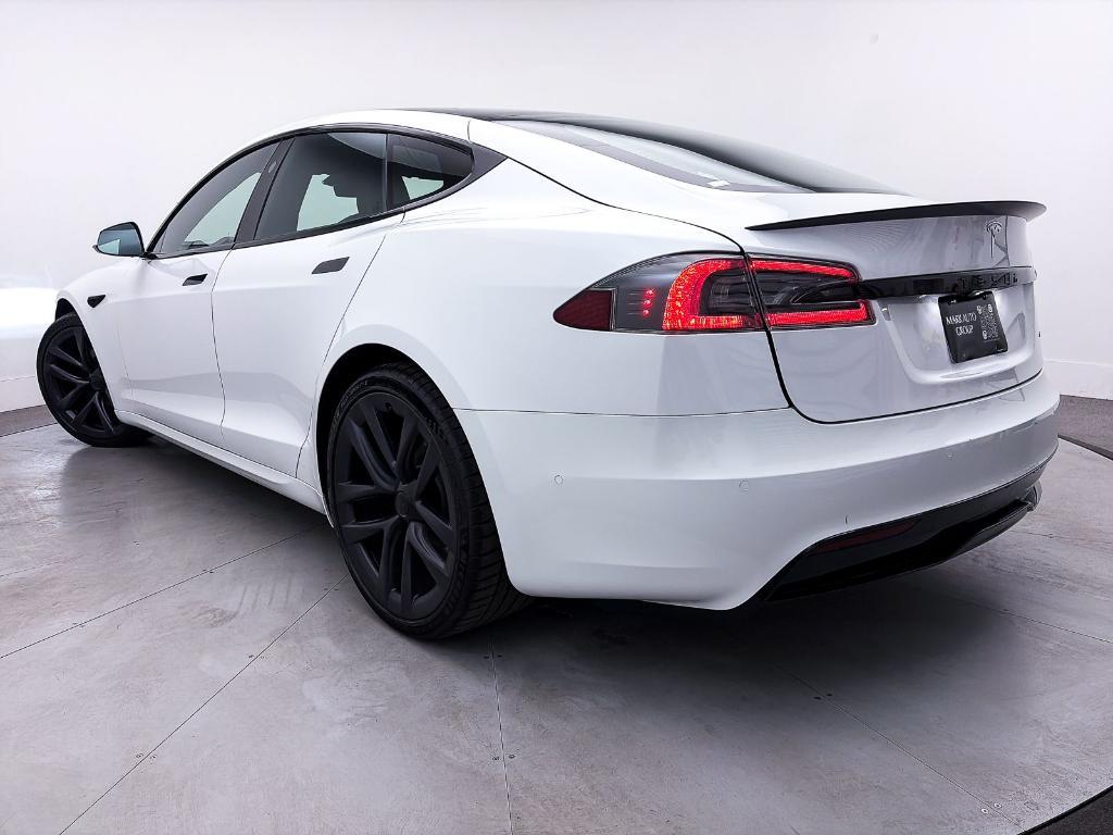 Tesla Model S 2021