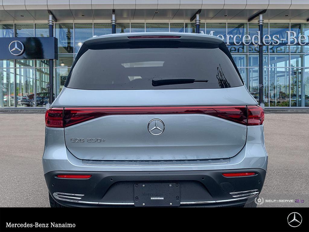 Mercedes-Benz EQB 2024