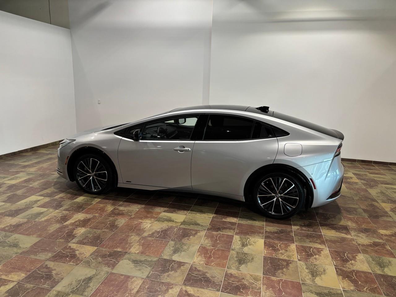 Toyota Prius 2024