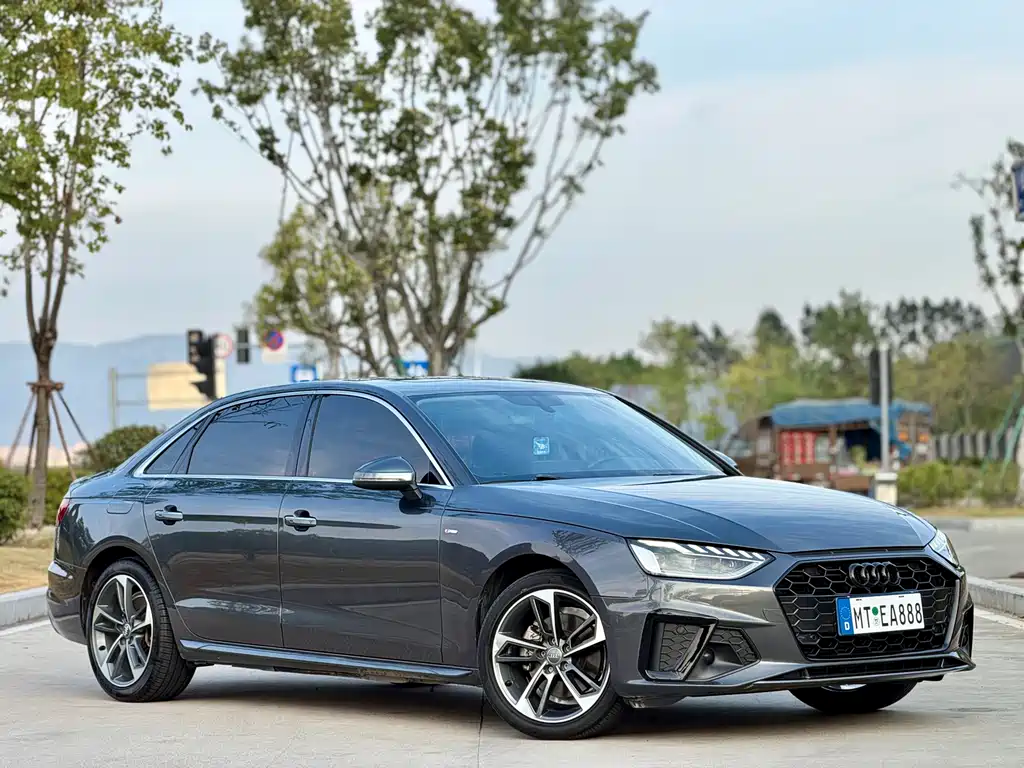 Audi A4 2020