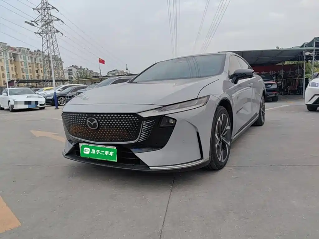 Mazda EZ-6 2025