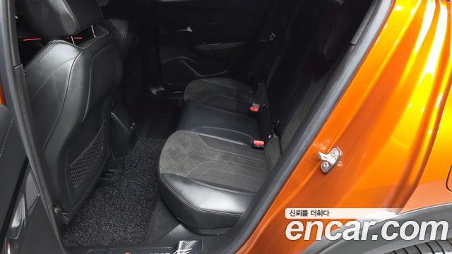 Peugeot 2008 2021