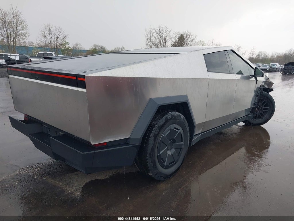 Tesla Cybertruck 2025