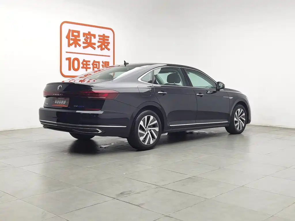 Volkswagen Passat 2023