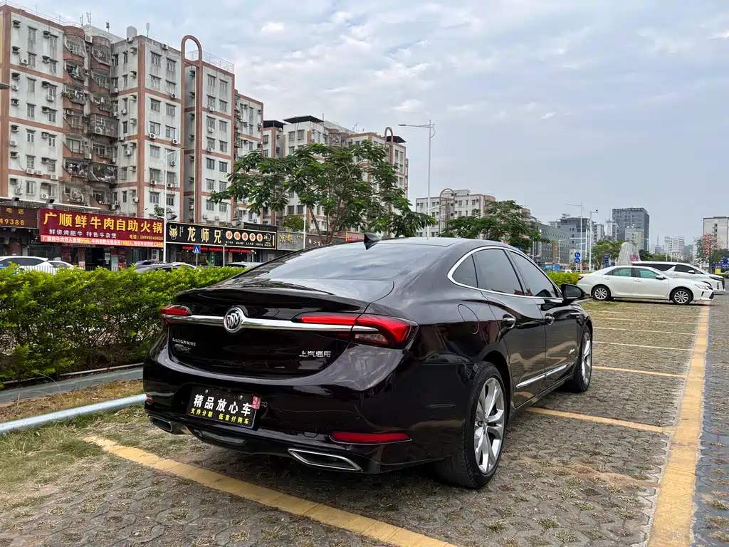 Buick LaCrosse 2022