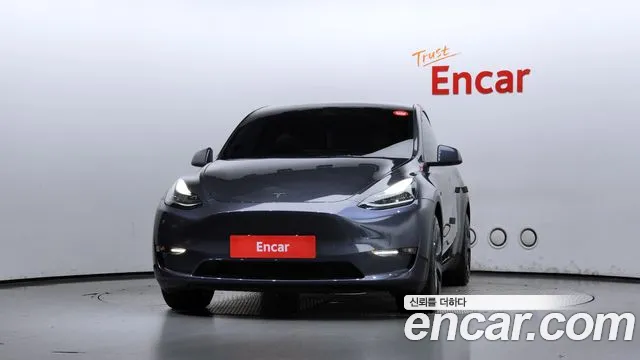 Tesla Model Y 2022