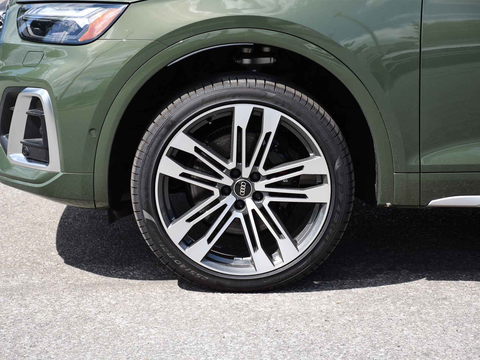 Audi SQ5 2025