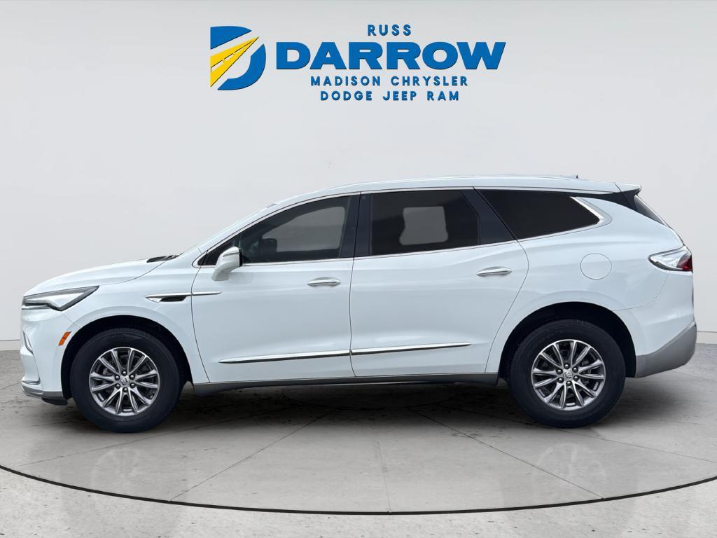 Buick Enclave 2023