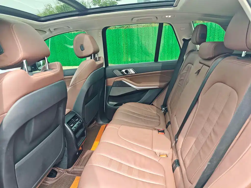 BMW X5 2021