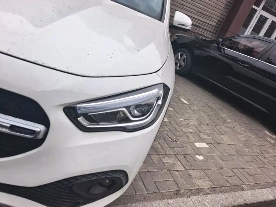 Mercedes-Benz GLA 2022