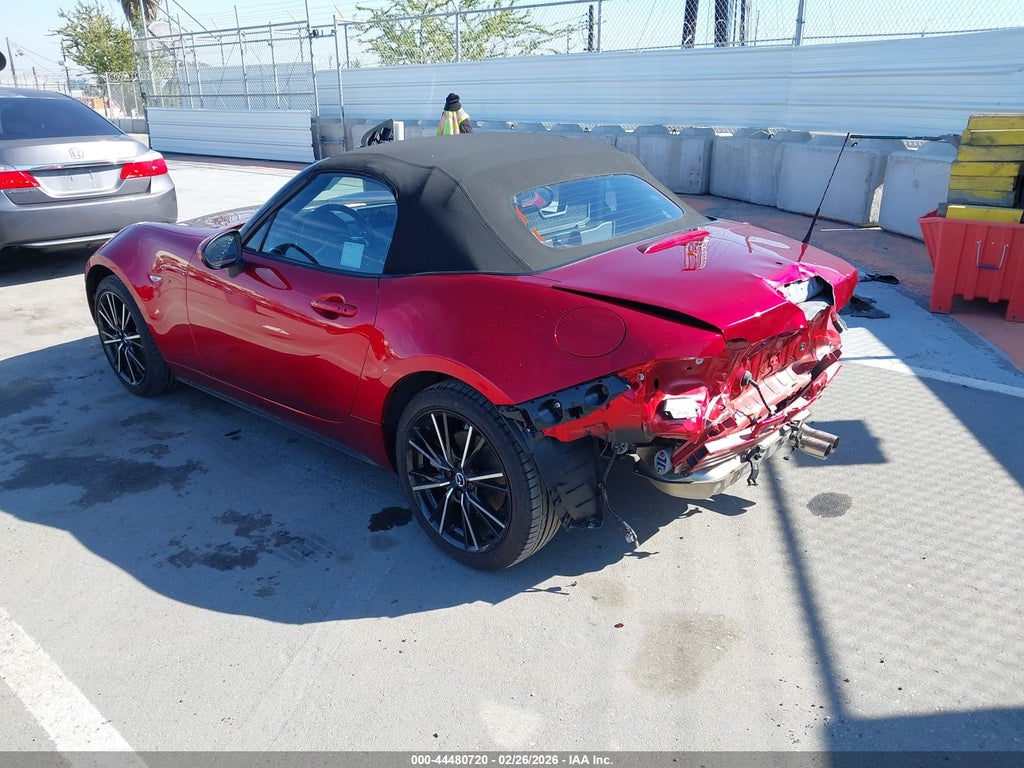Mazda MX-5 2025