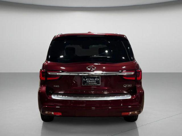 Infiniti QX80 2021