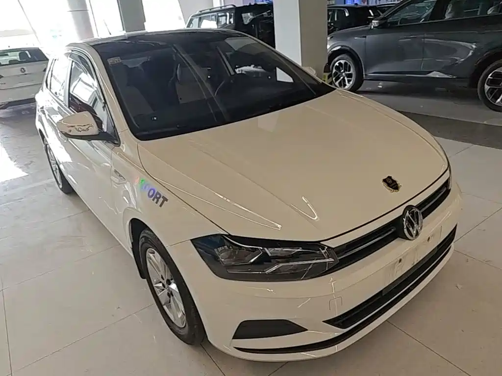 Volkswagen Polo 2021