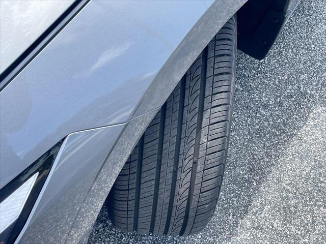 Hyundai Elantra 2024