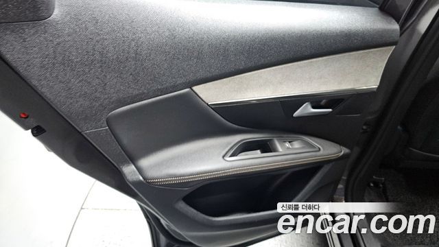 Peugeot 3008 2022