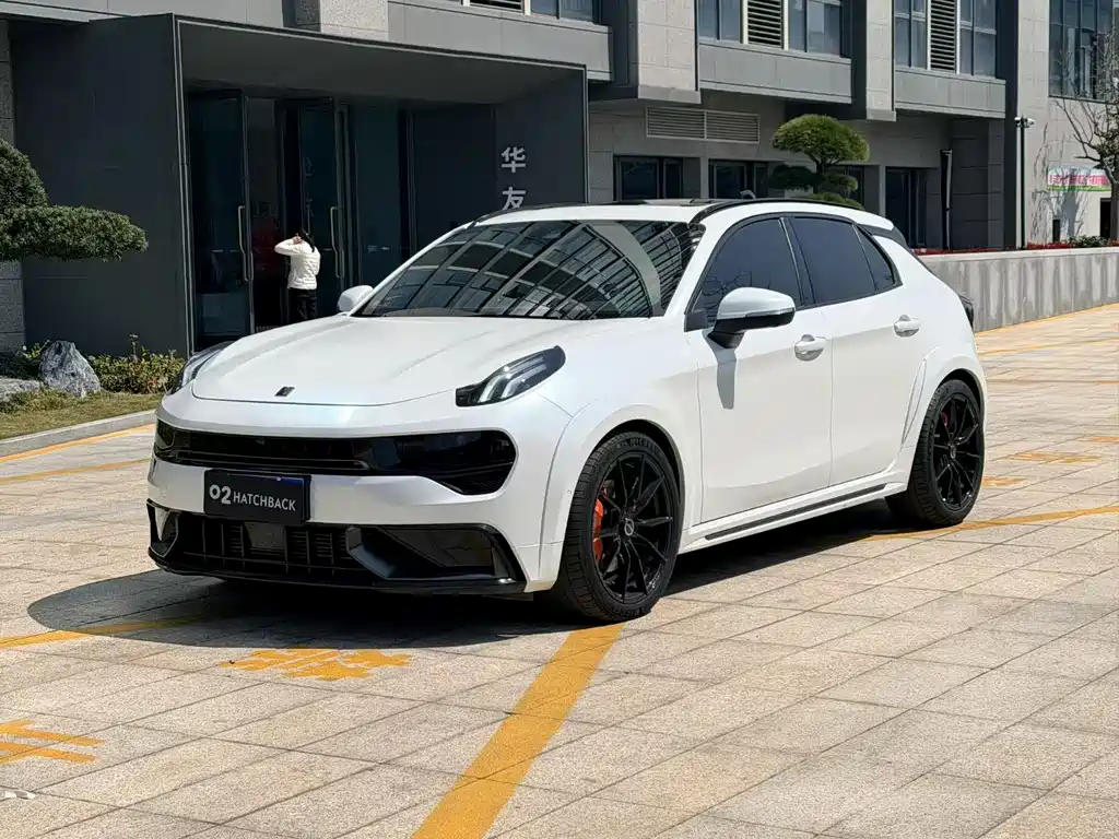 Lynk & Co 02 2021