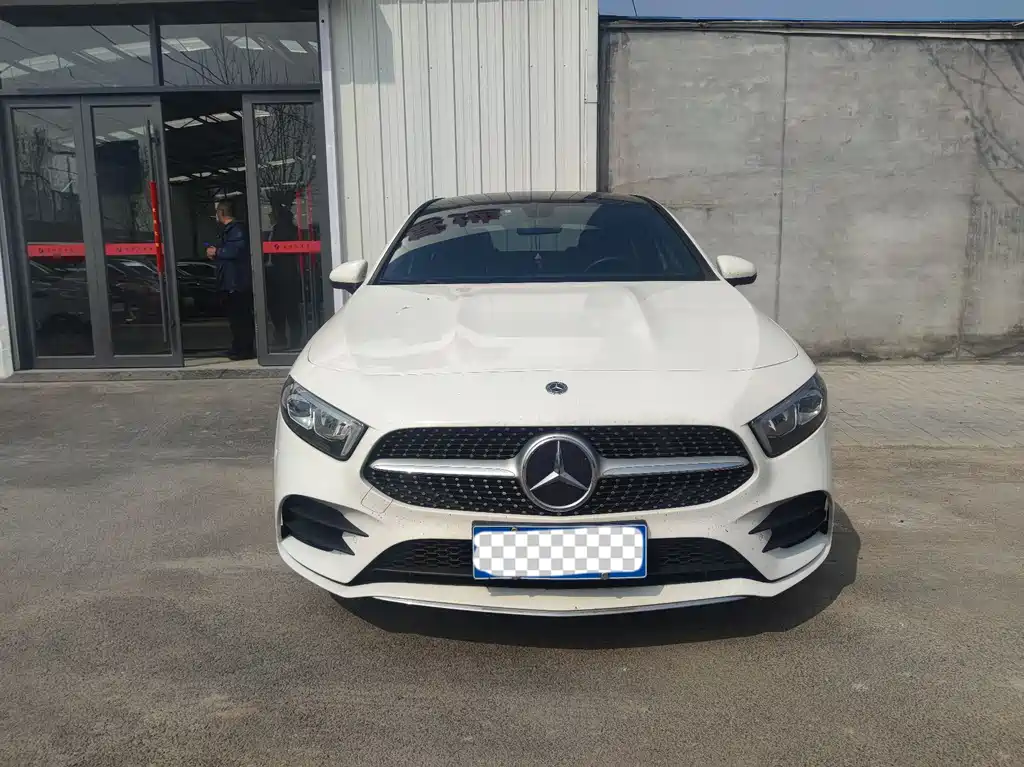 Mercedes-Benz A-Класс 2021