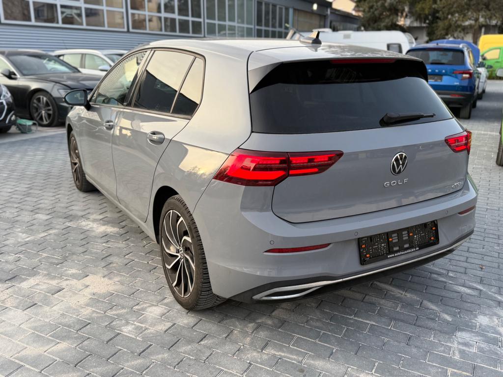 Volkswagen Golf 2021
