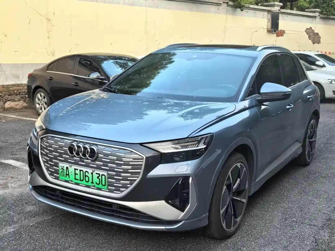 Audi Q4 e-tron 2023