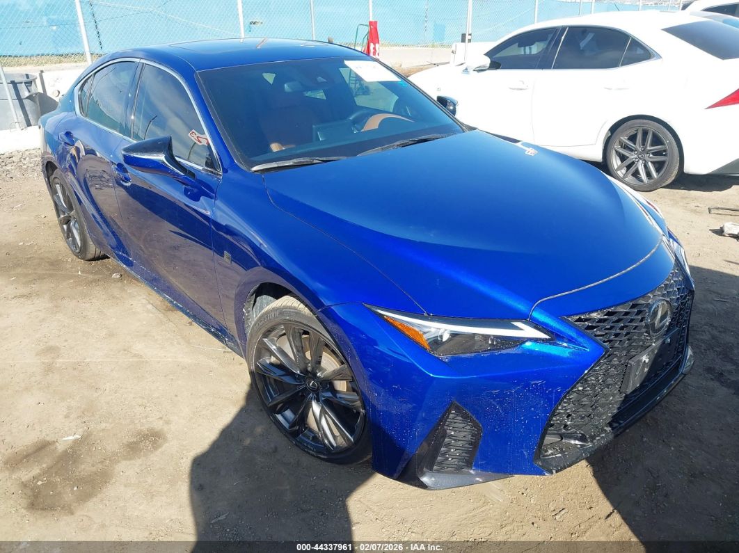 Lexus IS 300 2024