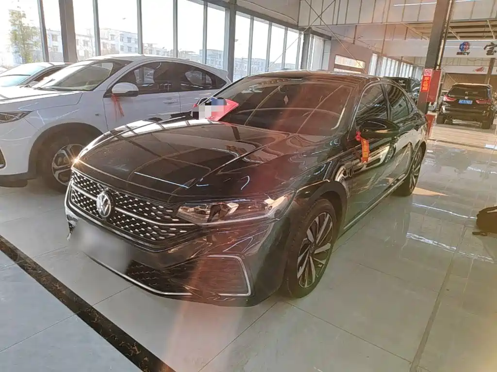 Volkswagen Passat 2022