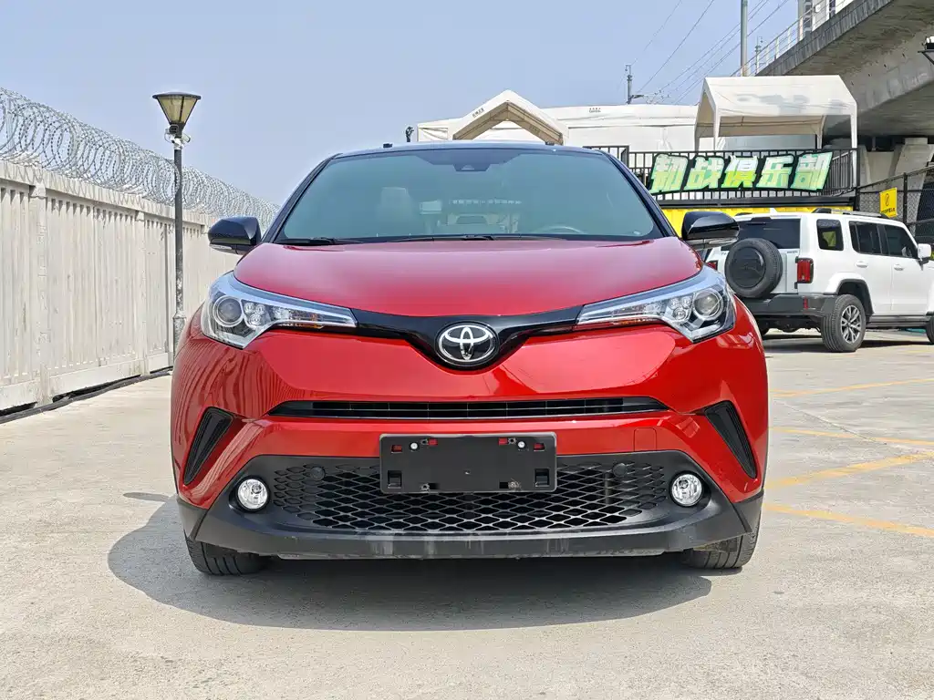 Toyota C-HR 2021