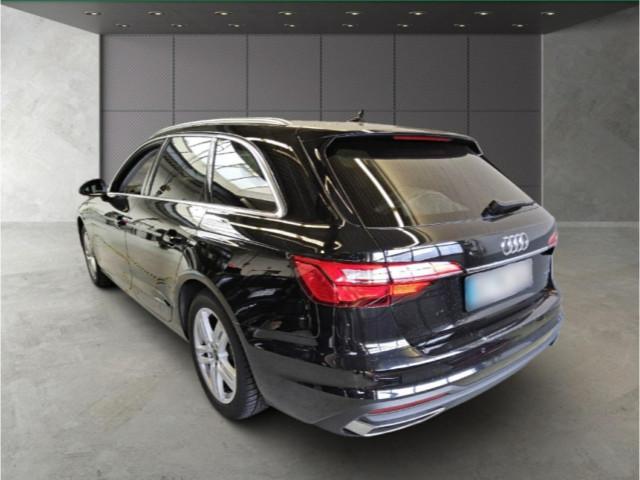 Audi A4 2023