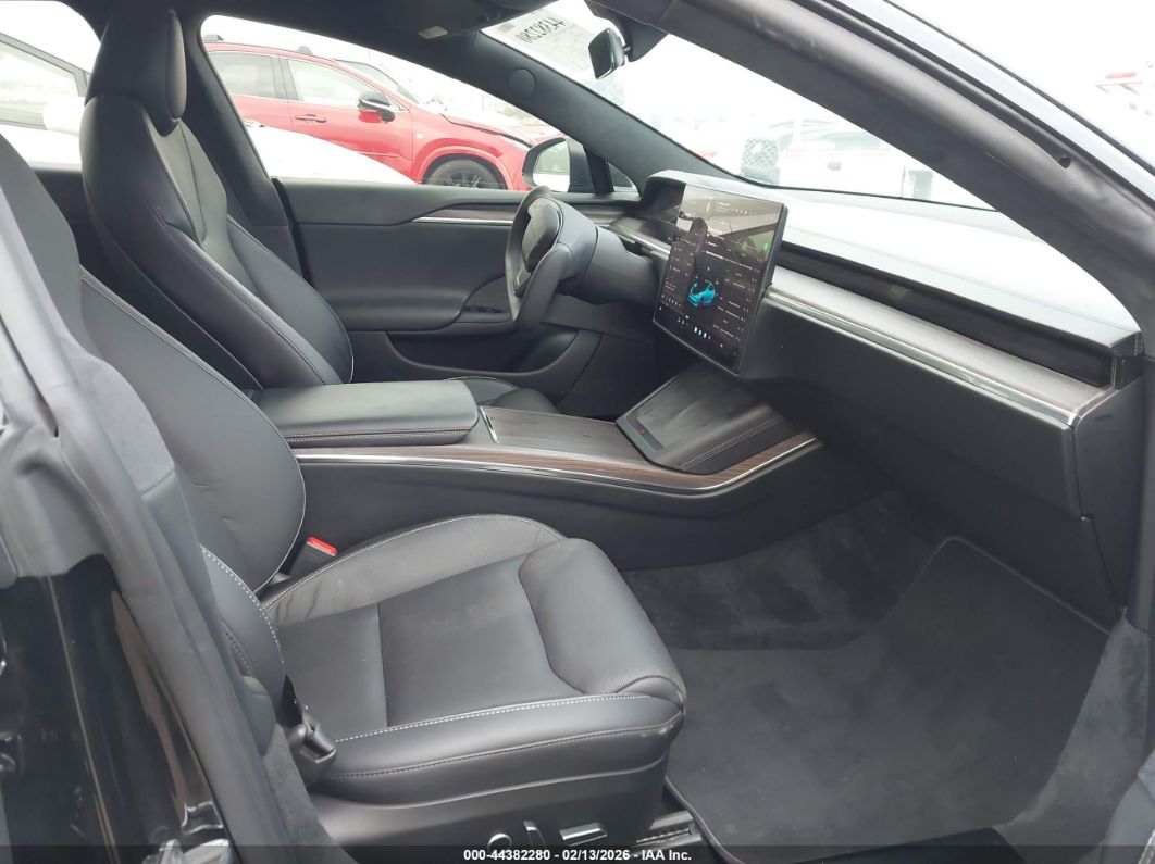 Tesla Model S 2021
