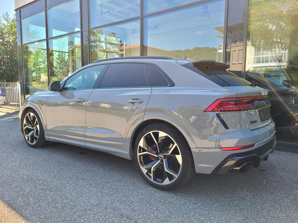 Audi RSQ8 2023