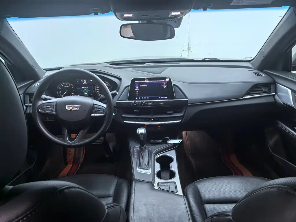 Cadillac GT4 2023