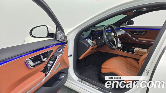Mercedes-Benz S-Класс 2021