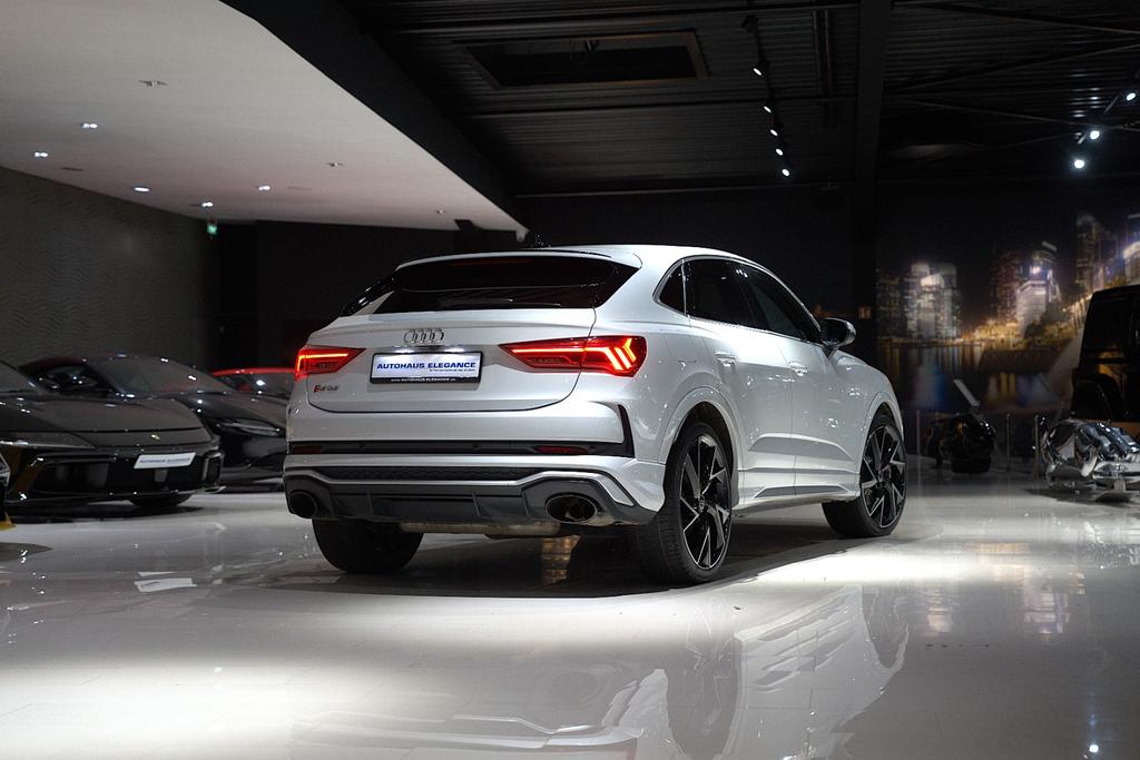 Audi RSQ3 2022