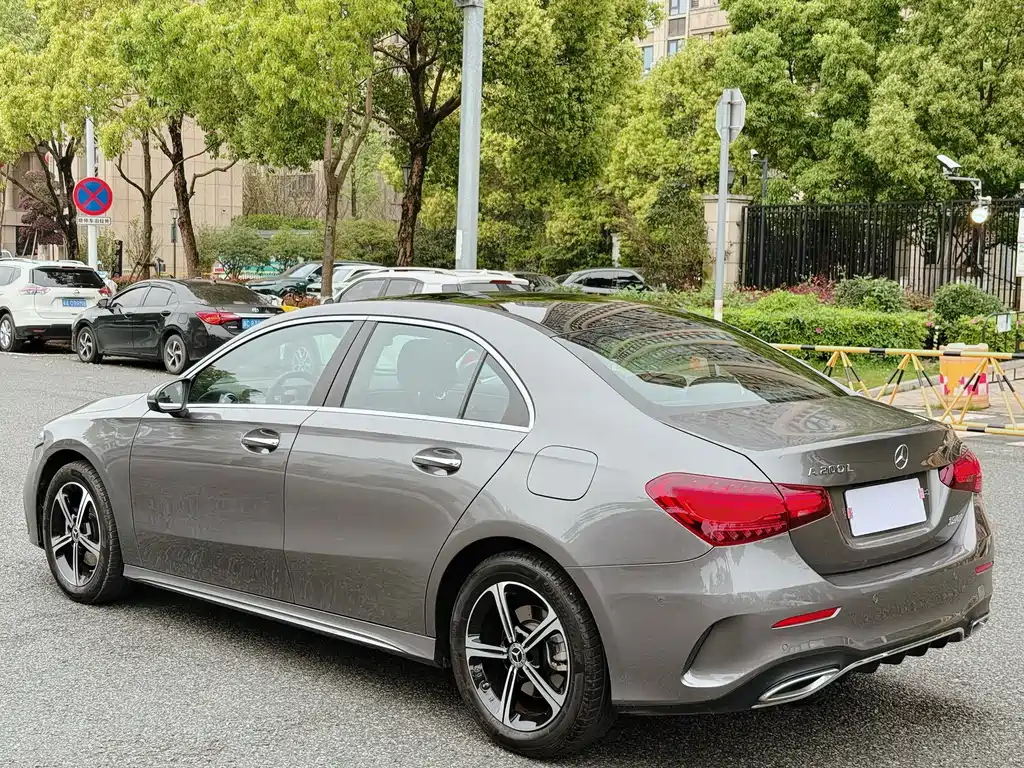Mercedes-Benz A-Класс 2023