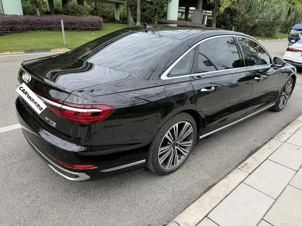 Audi A8 2025