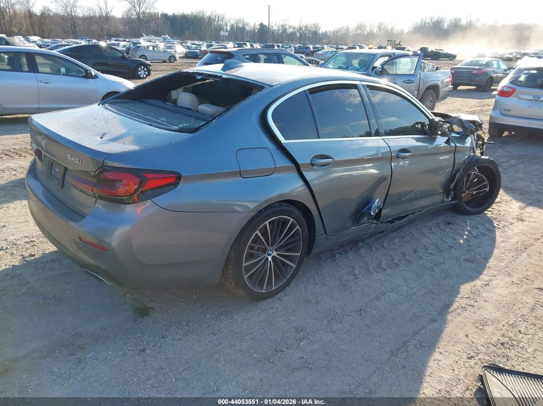 BMW 540 2022