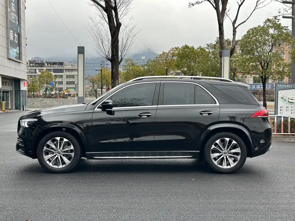 Mercedes-Benz GLE 2023
