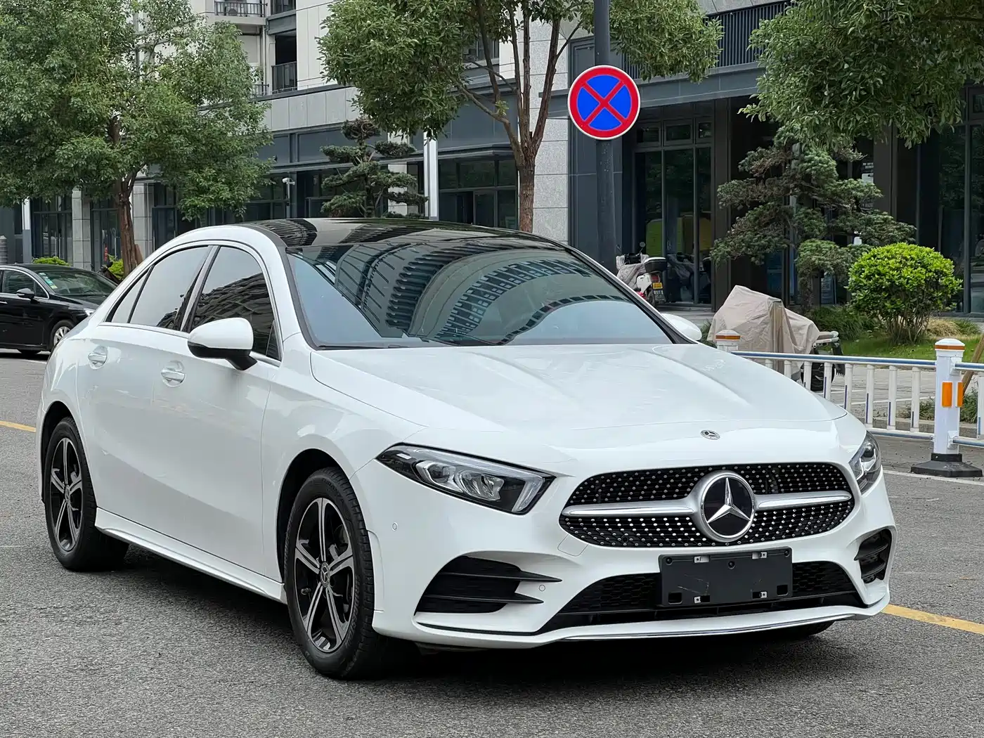 Mercedes-Benz A-Класс 2023