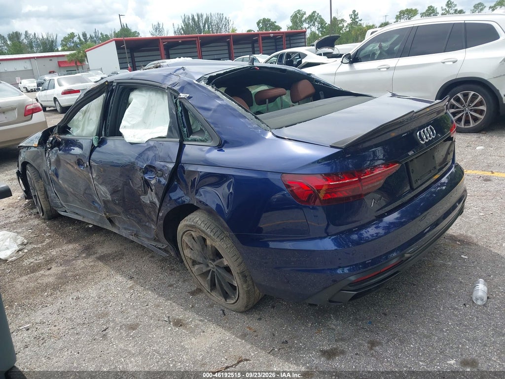 Audi A4 2021