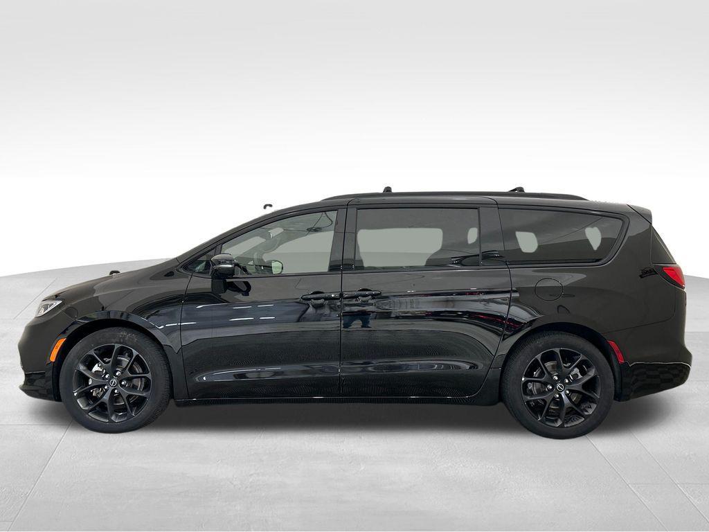 Chrysler Pacifica 2025