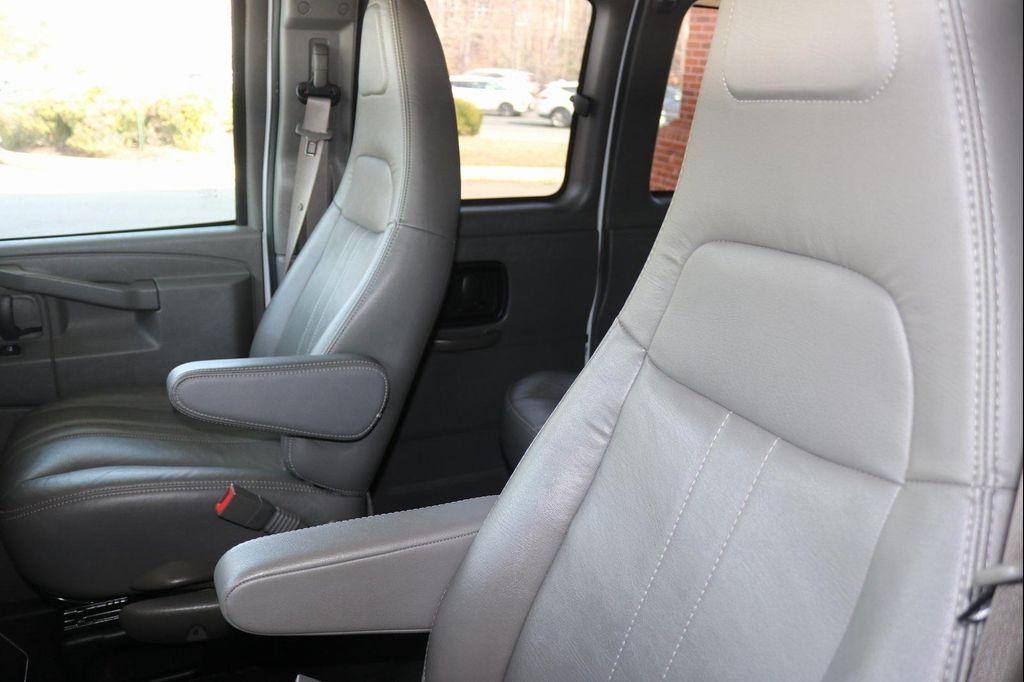 Chevrolet Express 2023