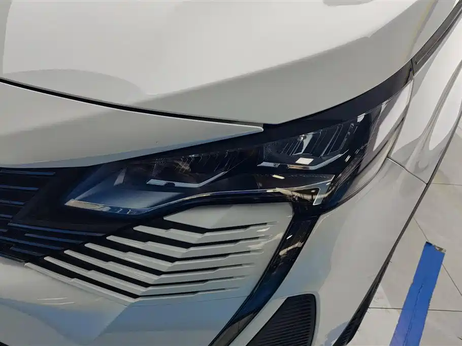 Peugeot 4008 2023