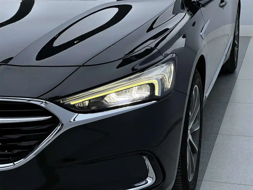 Buick LaCrosse 2022