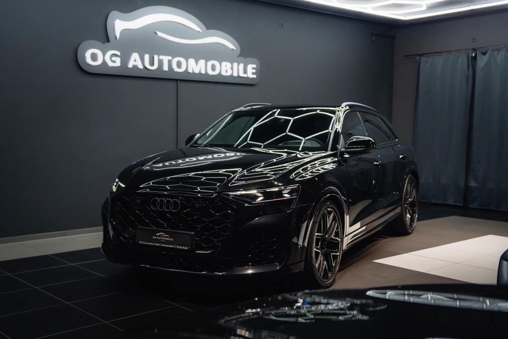 Audi RSQ8 2025