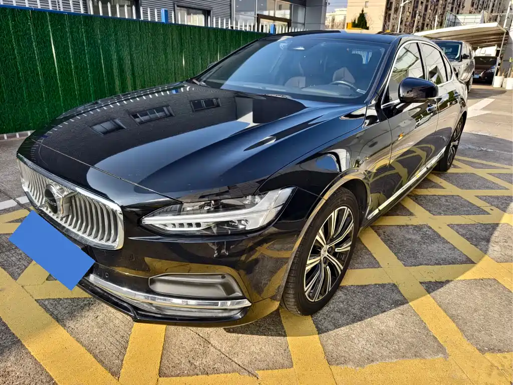 Volvo S90 2022