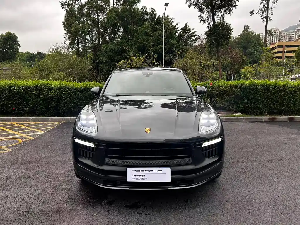 Porsche Macan 2023