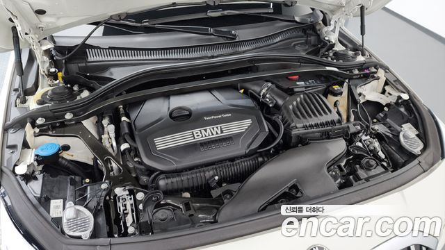 BMW 1 серии 2021